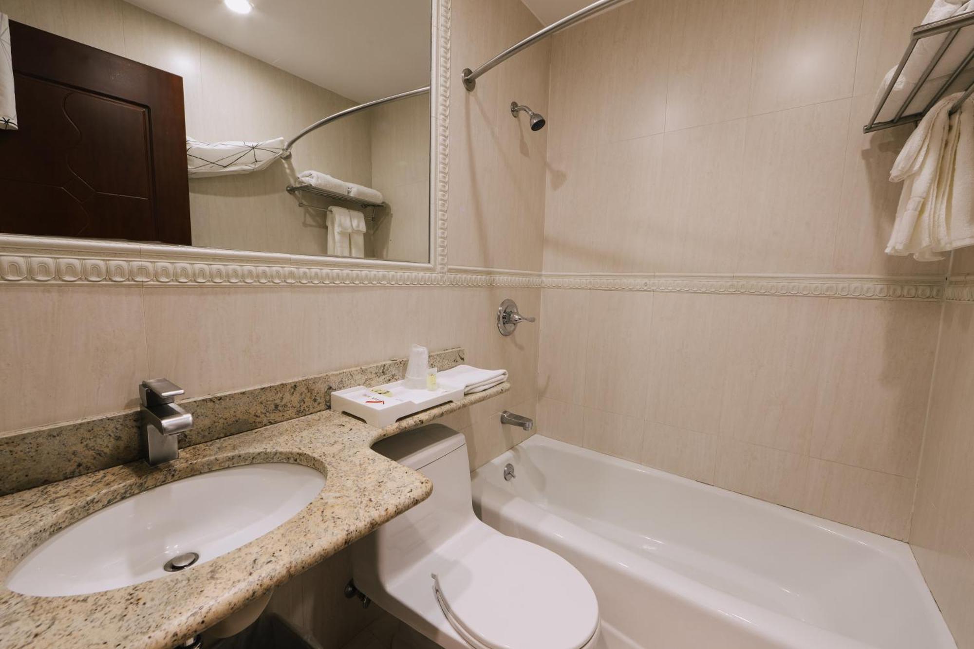 Asiatic Hotel - Flushing New York Dış mekan fotoğraf
